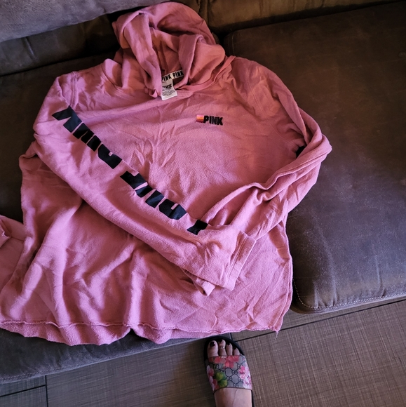 Pink Jogging Set - Picture 3 of 3